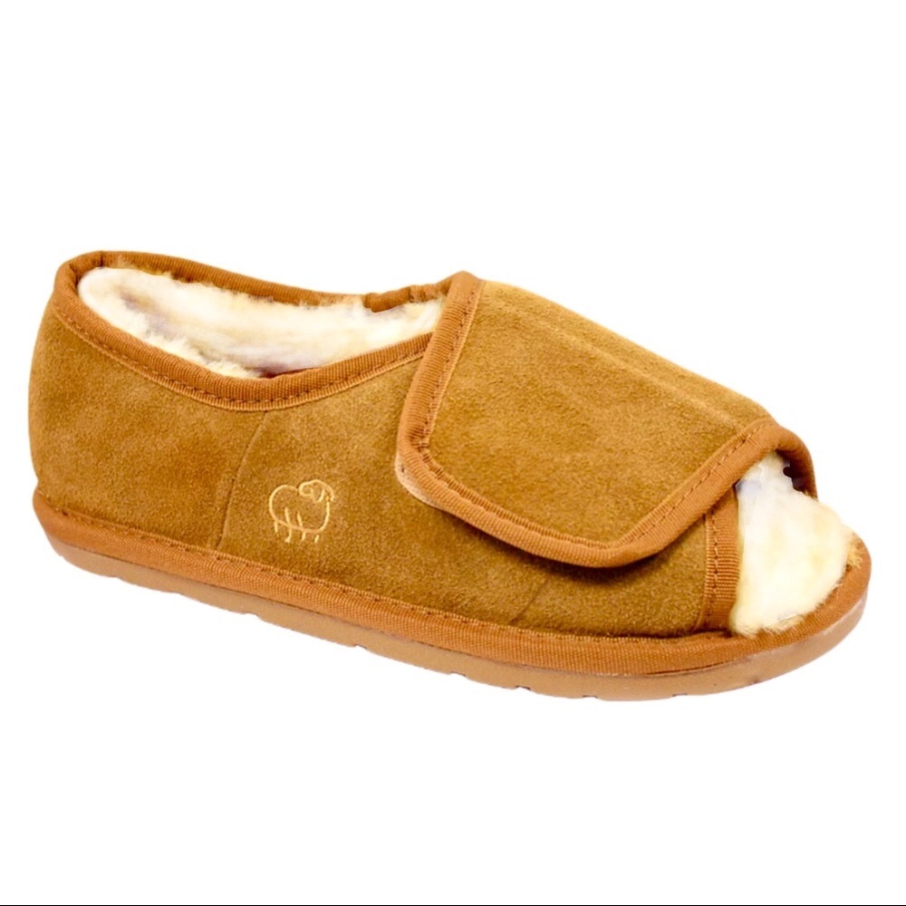 Lamo Womens Suede Shearling Lined Adjustable Slipper Size 7